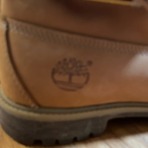 Wool rich Timberlands - Picture 6 of 7